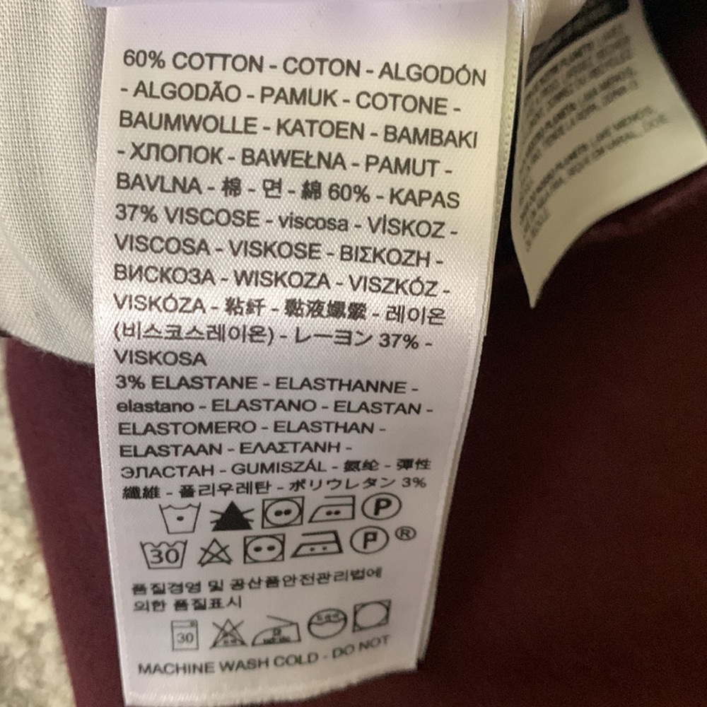 EUC Levi’s purple slimming skinny jeans - Picture 5 of 5